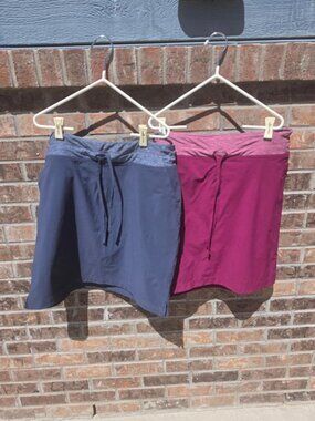 Duluth Trading Set of Skorts Size Large